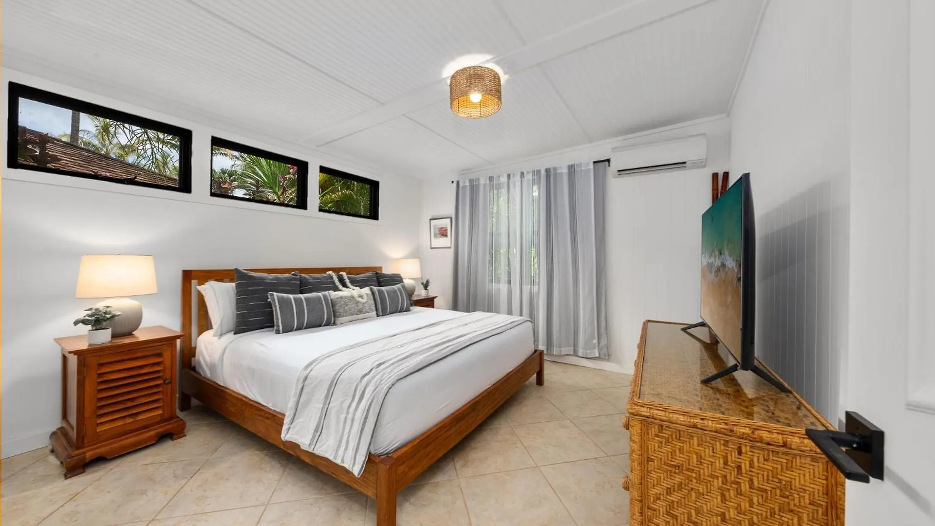 Nyaraló International Colony Club 18 Villa Lahaina